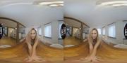 Скриншот №1 для [StripzVR.com] Cara Mell (Sexual Senses / 28.08.2020) [2020 г., Blonde, Music, Striptease, Ukrainian, VR, 5K, 2880p] [Oculus Rift / Vive]