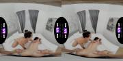 Скриншот №1 для [TmwVRnet.com / TeenMegaWorld.net] Bella Angel & Lenna Ross (Fantastic trio plays wild games / 18.10.2021 г., All Sex, Blowjob, Threesome, Cum in Mouth, Doggy Style, VR, 4K, 1920p] [Oculus Rift / Vive]