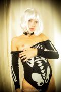Скриншот №2 для [MilenaAngel.Club] 2021-10-31 Milena Angel - Sceleton [Solo, Erotic, Posing, Hairy] [6240x4160-4160x3328, 47 фото]