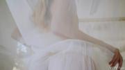 Скриншот №8 для [MetArt.com] 2021-11-16 Janey - Elegant Dream [Nude, Posing, Solo, Glamour] [1080p, HDRip]