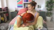Скриншот №9 для [Abbywinters.com] Danna & Giorgia - Deeply Inserting Fingers [2021-07-23, Lesbians, Tribbing, Face Sitting, Yoga, Small Breasts, 576p]