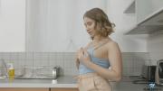 Скриншот №2 для [Nubiles.net] Amalia Davis - Curvy And Cute [2022.01.20, Teen, Solo, Posing, Masturbation, Big Tits, 1080p]