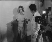 Скриншот №5 для Sexkarussell - Via Erotica / Через эротику (Frits Fronz, Sud-Ost Film) [1968 г., Erotic, DVDRip]