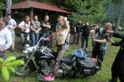 Скриншот №9 для [Nude-in-russia.com] 2022-04-29 Eva 2 - At the bikers party [Exhibitionism] [2700*1800, 153]