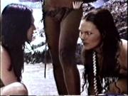 Скриншот №7 для La isla de las vírgenes ardientes/The Naked Killers / Остров горячих девственниц (Miguel Iglesias, Circulo Films) [1977 г., Adventure, VHSRip]