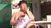 Скриншот №2 для [AuntJudys.com] Devon - Devon Cools Down with a Glass of Wine and Some Pussy Play in the Sun [2022-09-16, Big Ass, Big Tits, Brunettes, Curvy, High Heels, Masturbation, MILF, Outdoors, Over 40, Shaved Pussy, 1080p]