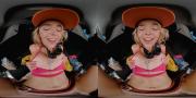 Скриншот №5 для [VRConk.com] Chanel Camryn (Final Fantasy XV: Cindy Aurum A XXX Parody / 28.10.2022) [2022 г., Natural Tits, Cowgirl, Babe, Blonde, Blowjob, Cosplay, Cum on Face, Hairy, Parody, Rough Sex, Small Tits, Stockings, Tattoo, Uniform, Natural Tits, Balls L ]