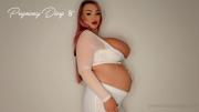 Скриншот №5 для [Onlyfans.com] Micky Bells - Pregnancy Diary 8 [2022 г., solo, pregnant, big tits, huge tits, 1080p, SiteRip]