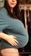 Скриншот №3 для [Fansly.com] Grey Desire - 9 Months Pregnant Body Measurements [2021 г., solo, pregnant, 1080p, SiteRip]