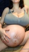Скриншот №7 для [Fansly.com] Grey Desire - 9 Months Pregnant Body Measurements [2021 г., solo, pregnant, 1080p, SiteRip]