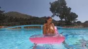 Скриншот №3 для [Pinupfiles.com] Georgie Darby - Pool Floaties 5 [2022-11-21, Big Tits, Erotic, Posing, 1080p, SiteRip]