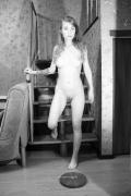 Скриншот №4 для [Nude-In-Russia.com] 2023-05-19 Eva 2 - Soviet Collection - Soviet turning plate [Exhibitionism,Posing] [2700*1800, 20 фото]